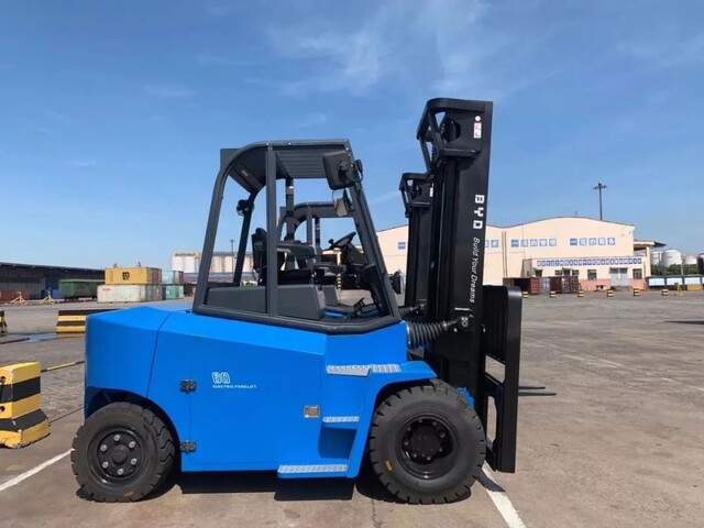 新能源叉车乘势而上比亚迪叉车如何屹立潮头?